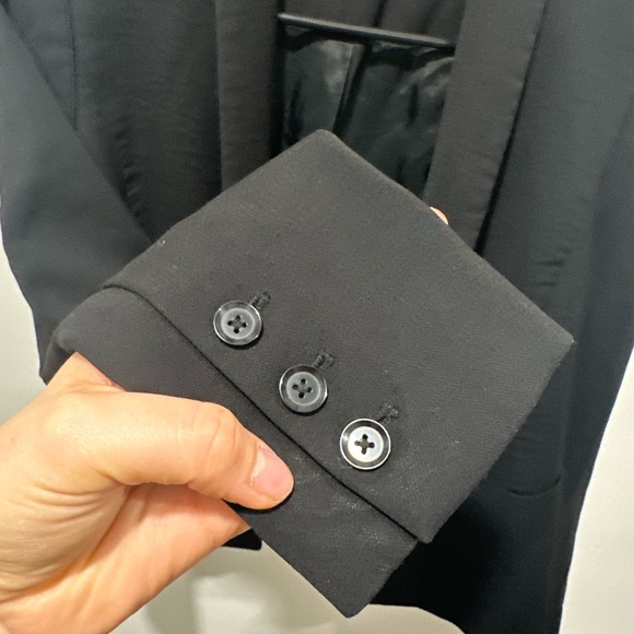 EUC- VINCE. WOOL BLEND BLAZER - Picture 7 of 8